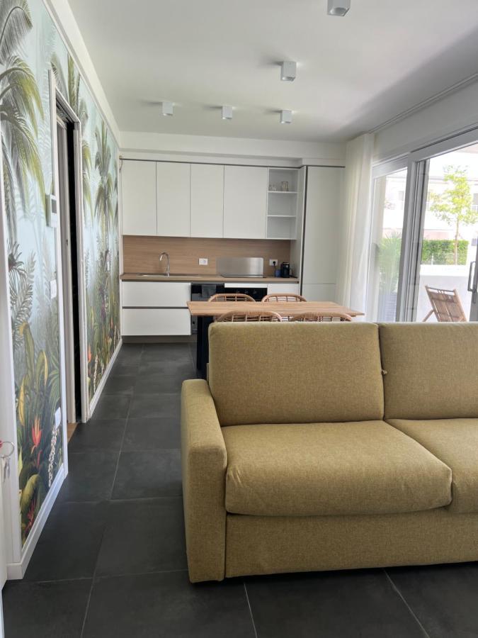 Sirio 7 Apartment Lido di Jesolo Bagian luar foto