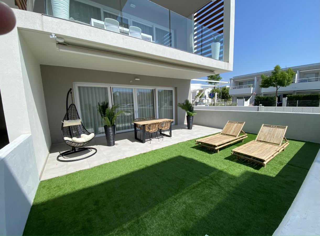 Sirio 7 Apartment Lido di Jesolo Bagian luar foto